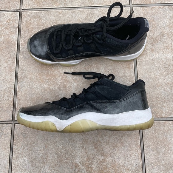 Air Jordan 11 Retro Low \'Barons\' 528895-010 main image 10